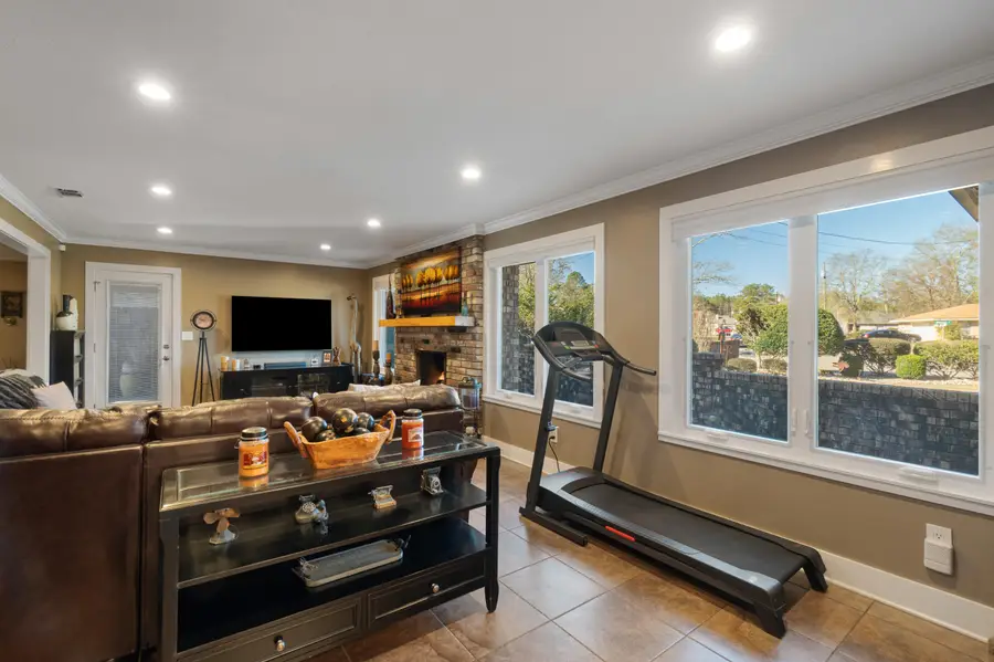 222 Springhill Dr., Hattiesburg, MS 39402 - Image #2