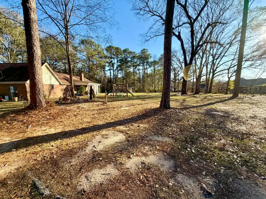 85 W Lake, Hattiesburg, MS 39402 - Image #2