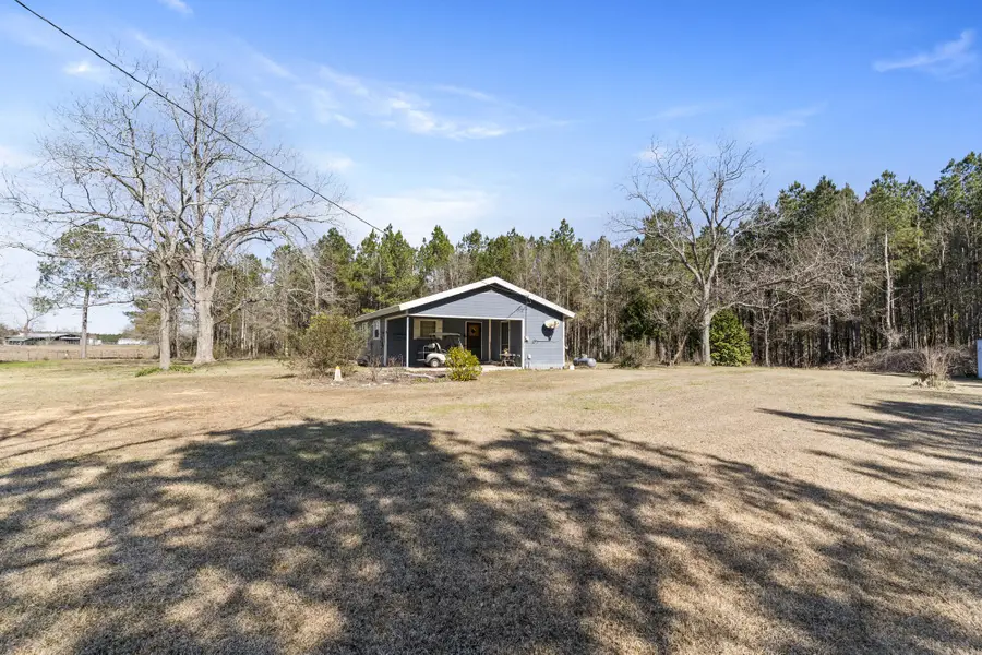 99 Lavell Slade Ln., Lumberton, MS 39455 - #3