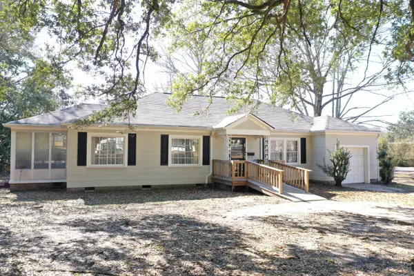401 E Ivy St., Ellisville, MS 39437