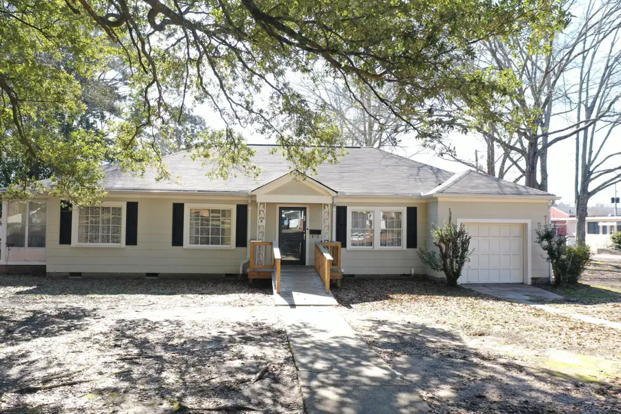 401 E Ivy St., Ellisville, MS 39437 - Image #3
