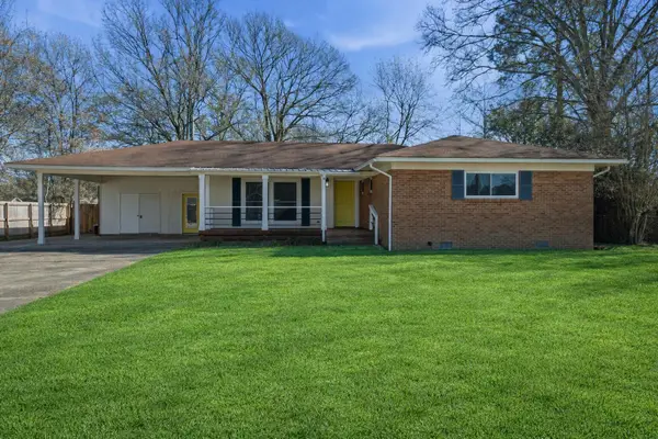 1620 Orchard Dr., Columbia, MS 39429