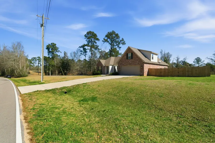 210 W Black Creek Rd., Sumrall, MS 39482 - #2