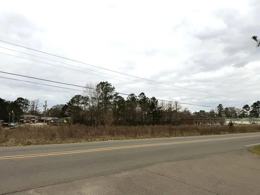 0000 Weathersby Rd., Hattiesburg, MS 39402 - #2