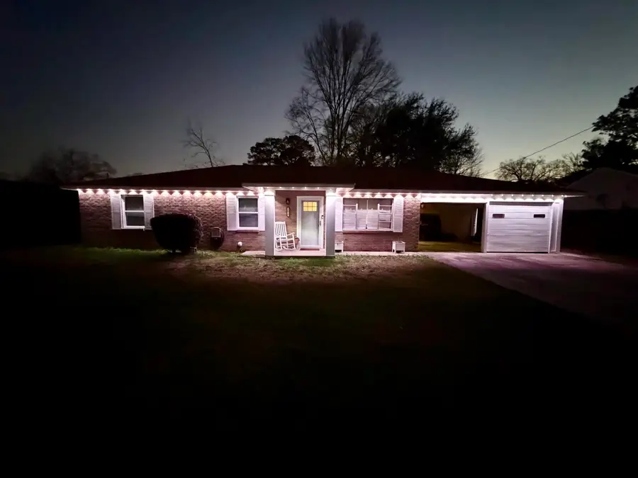 1016 Pinehurst Dr., Columbia, MS 39429 - #2