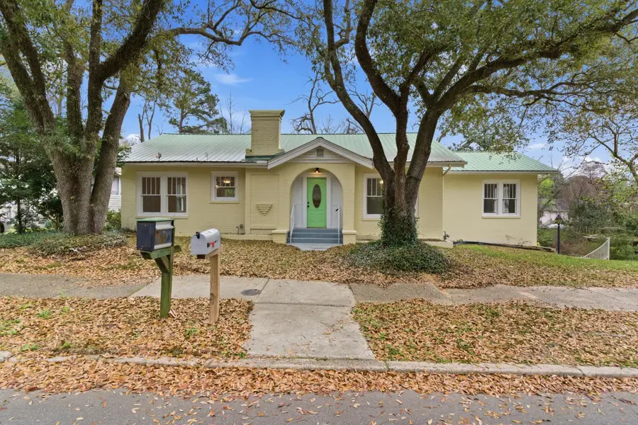 1601 N 5th Ave., Laurel, MS 39440 - #2