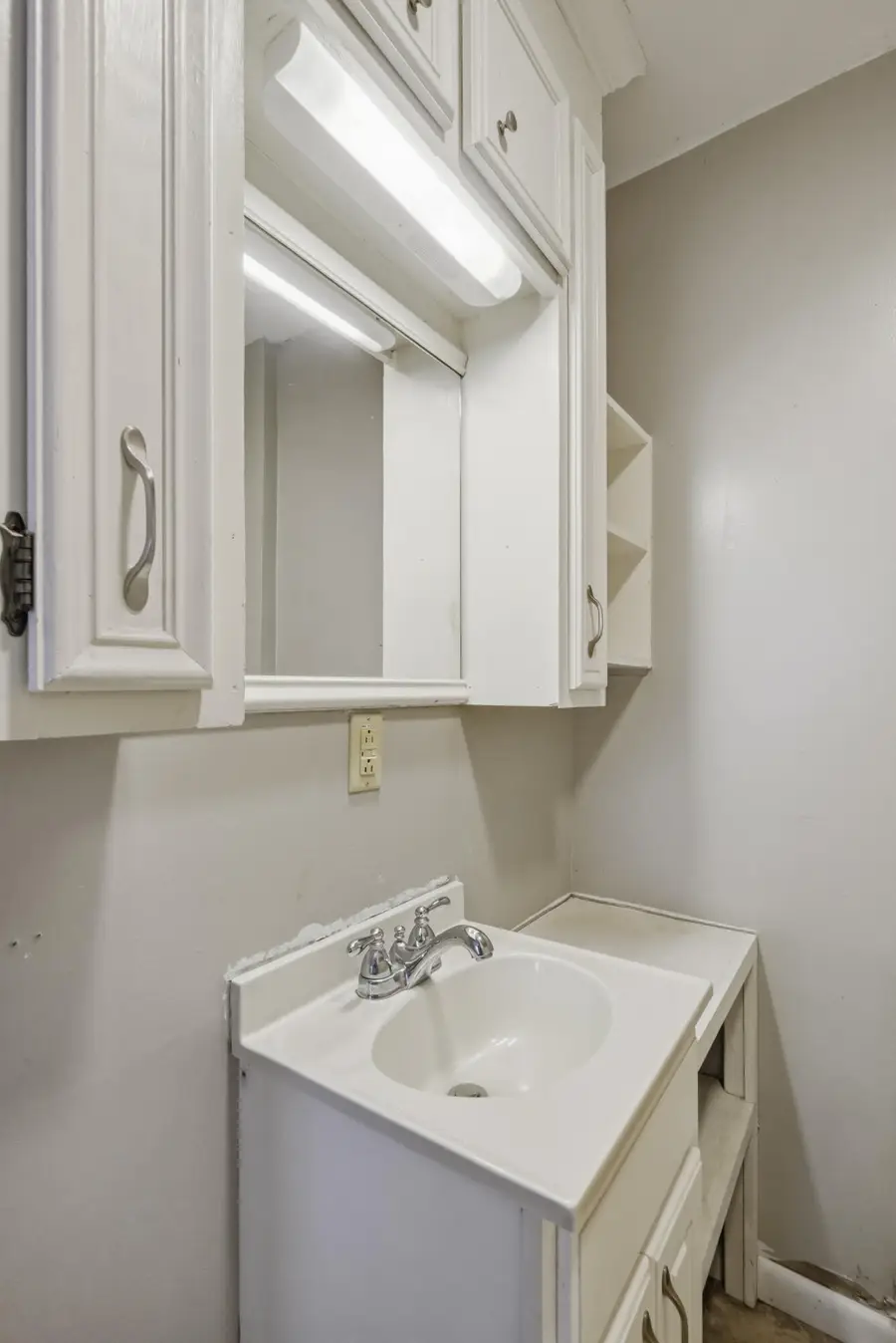 206 Lone Star, Collins, MS 39428 - #3