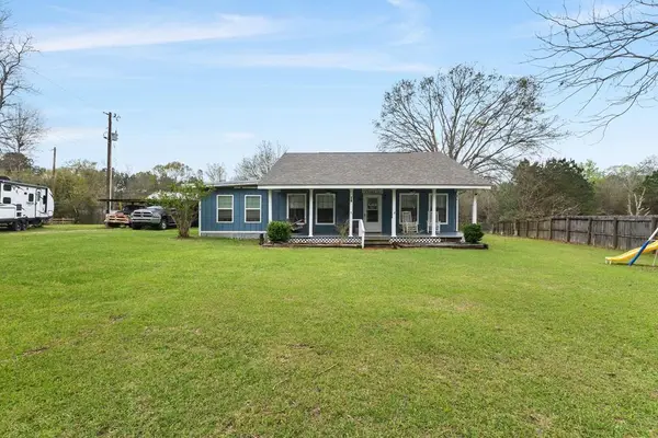24 Angel Pl, Poplarville, MS 39470