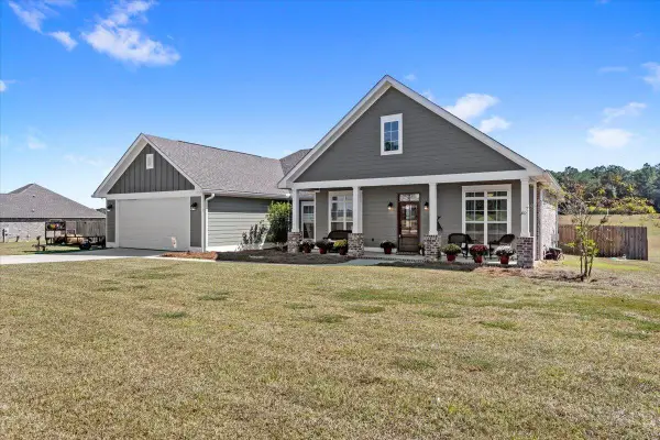 1562 Oloh Rd., Sumrall, MS 39482