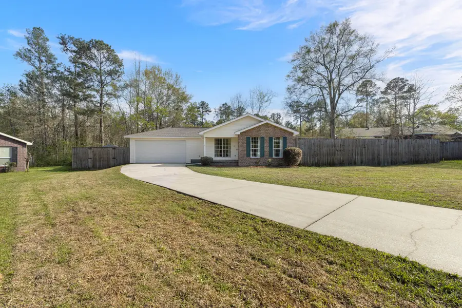 116 Northwest Cir., Hattiesburg, MS 39401 - #2