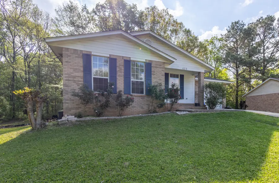 423 Sam Rayburn Dr., Hattiesburg, MS 39402 - #2