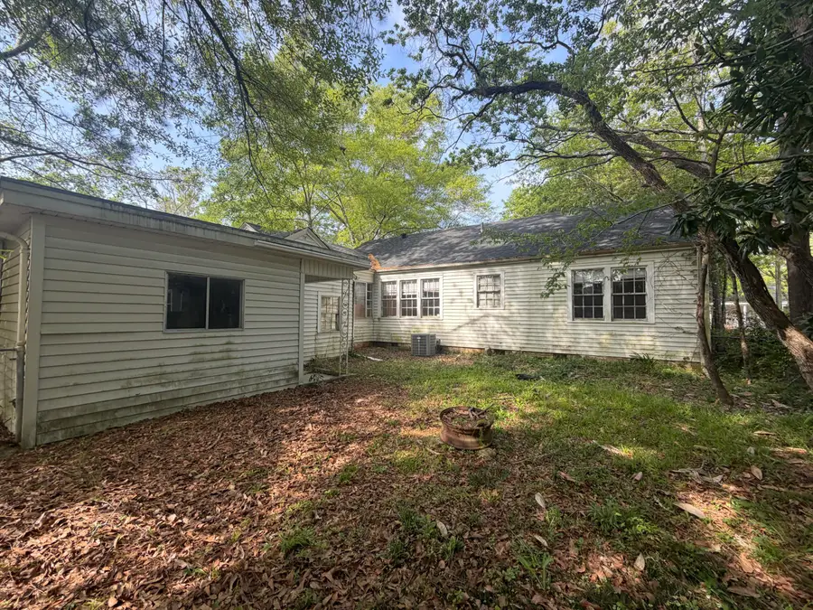 216 S 14th Ave., Hattiesburg, MS 39401 - #3