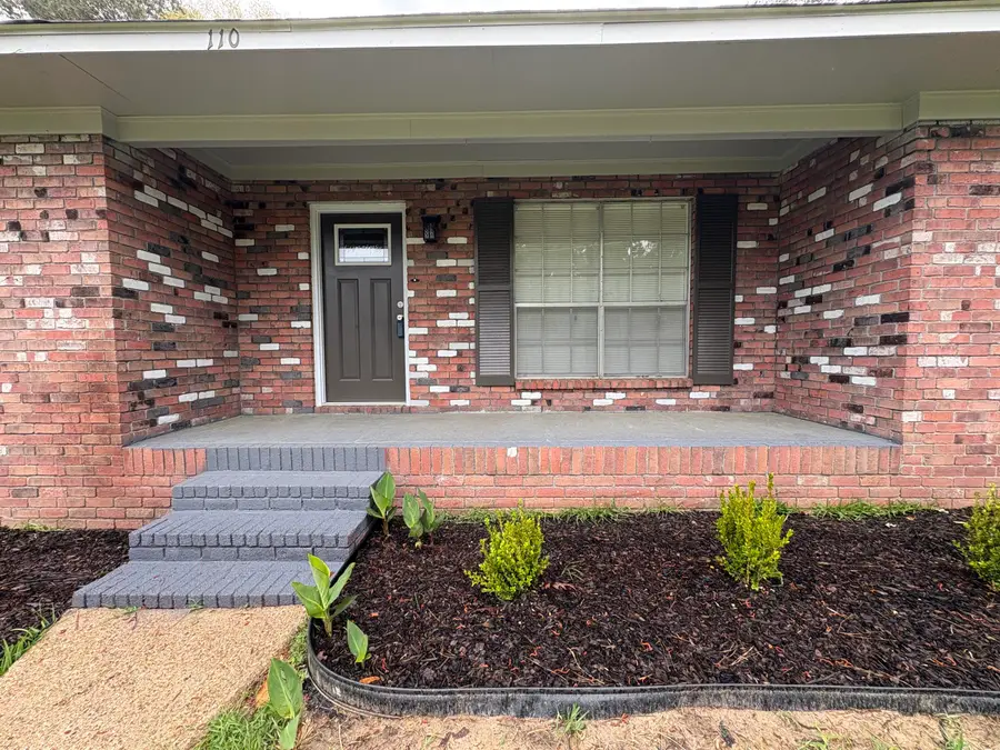 110 Southview Dr., Hattiesburg, MS 39401 - #3