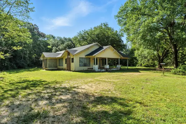 610 Welcome St., Taylorsville, MS 39168