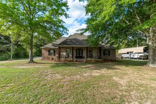 131 Violet Dr., Laurel, MS 39443