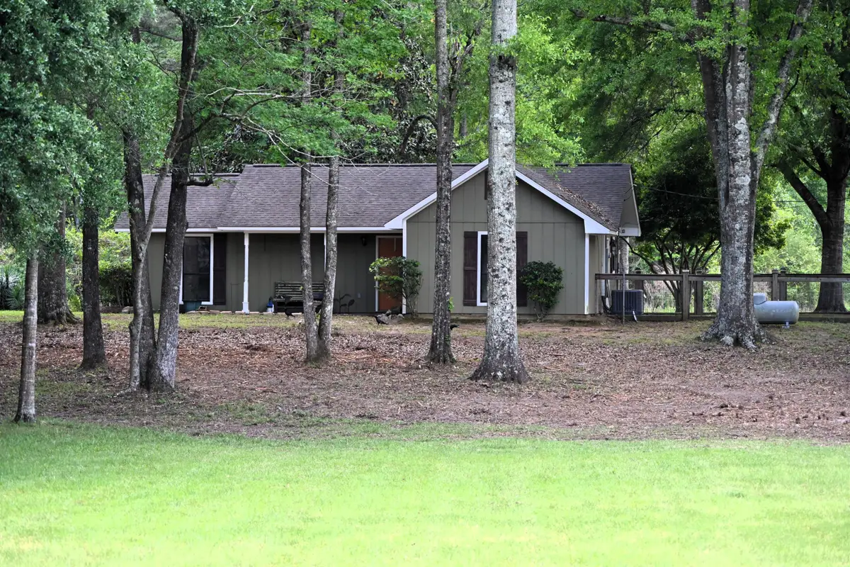 713 Nobles, Sumrall, MS 39482 - #1