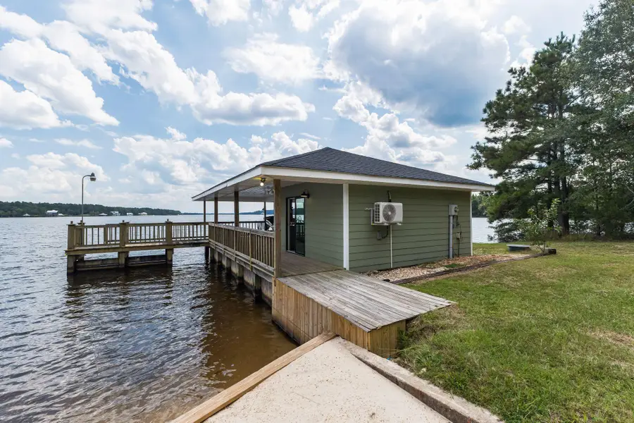 920 Sodie Cameron Rd., Hattiesburg, MS 39455 - #3