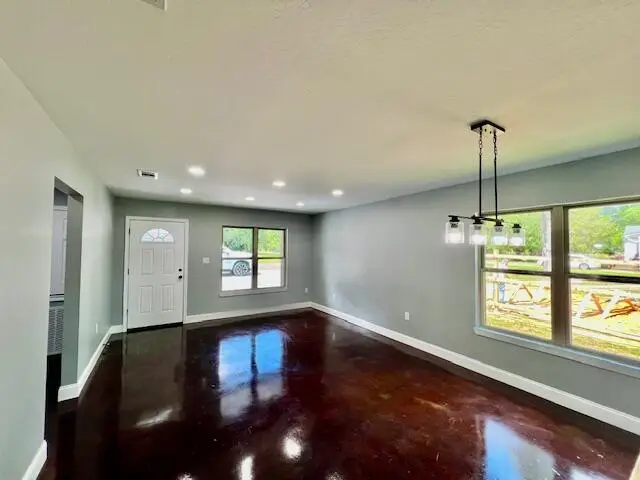 406 Willow St., Sandersville, MS 39477 - #3