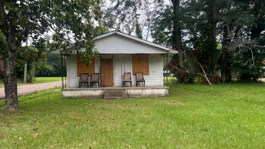 740 Haddon St., Laurel, MS 39440 - #2