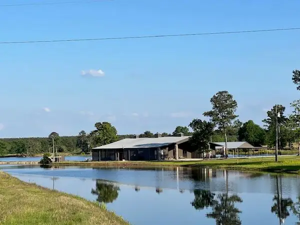 176 A Busby Rd, Ellisville, MS 39437