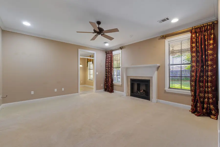 105 Cottage Dr., Hattiesburg, MS 39402 - #3