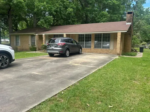 1117 Lamar Dr., Laurel, MS 39443