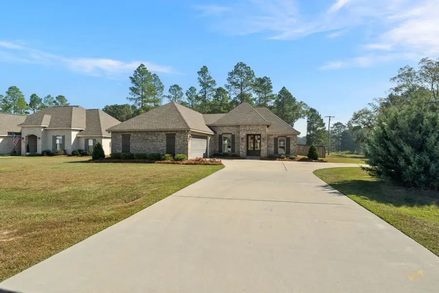 4 Sapphire Dr., Purvis, MS 39475 - #2