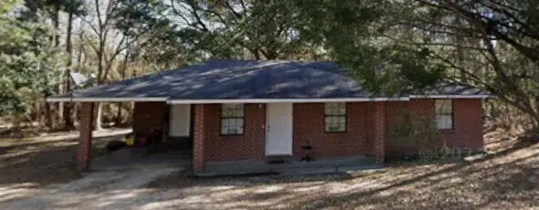 40 Jeans Dr., Columbia, MS 39429 - #1