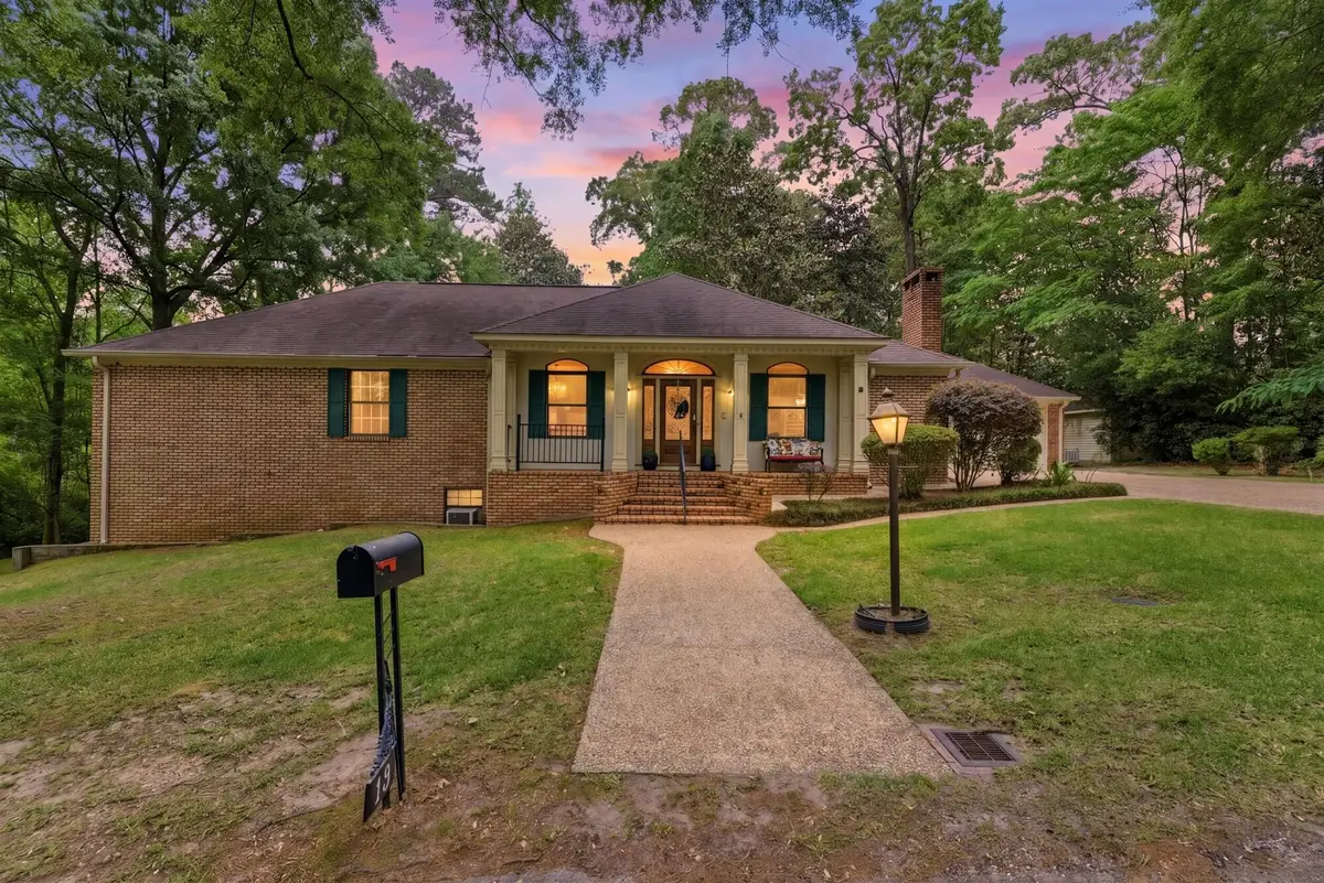13 Gardiner Pl, Laurel, MS 39440 - #1
