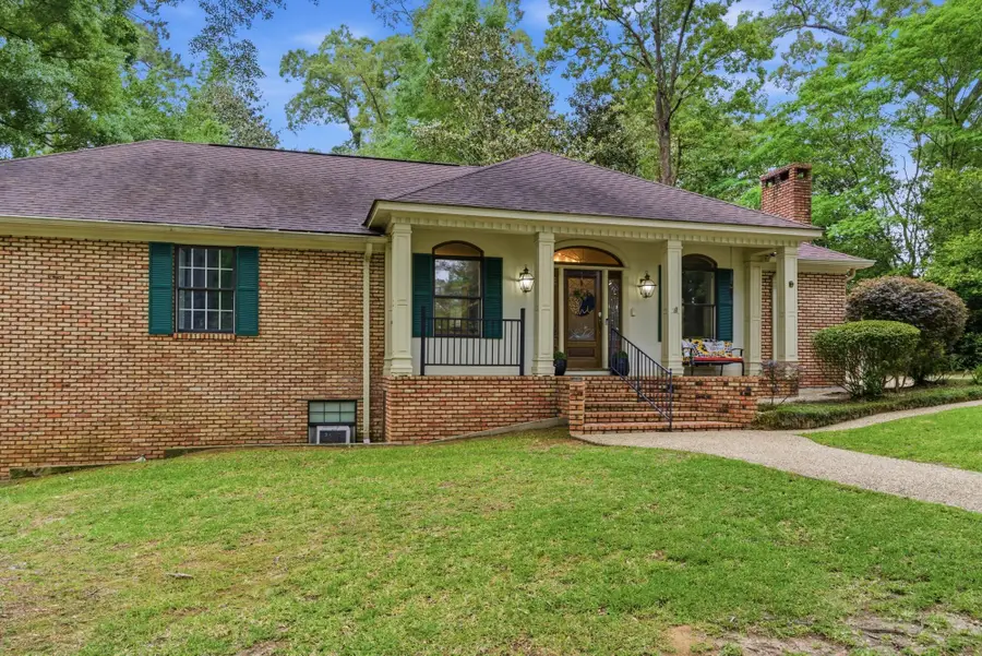 13 Gardiner Pl, Laurel, MS 39440 - #3