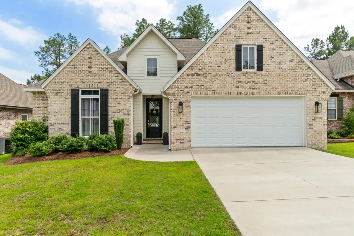 25 Waverly Ct., Hattiesburg, MS 39402 - #1