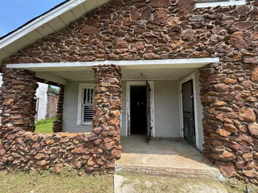 117 Martin Luther King Dr., Purvis, MS 39475 - #2