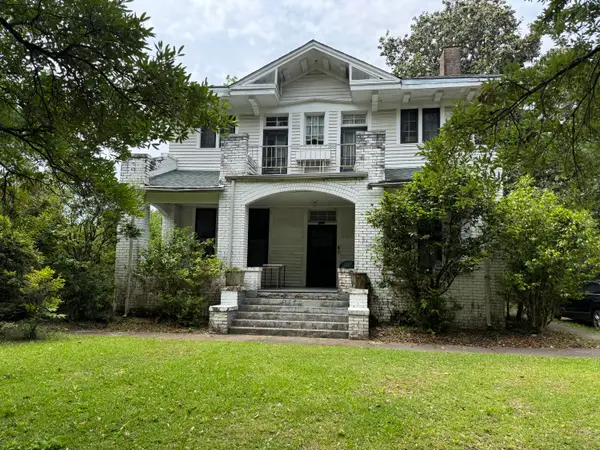 506 6th Ave., Hattiesburg, MS 39401