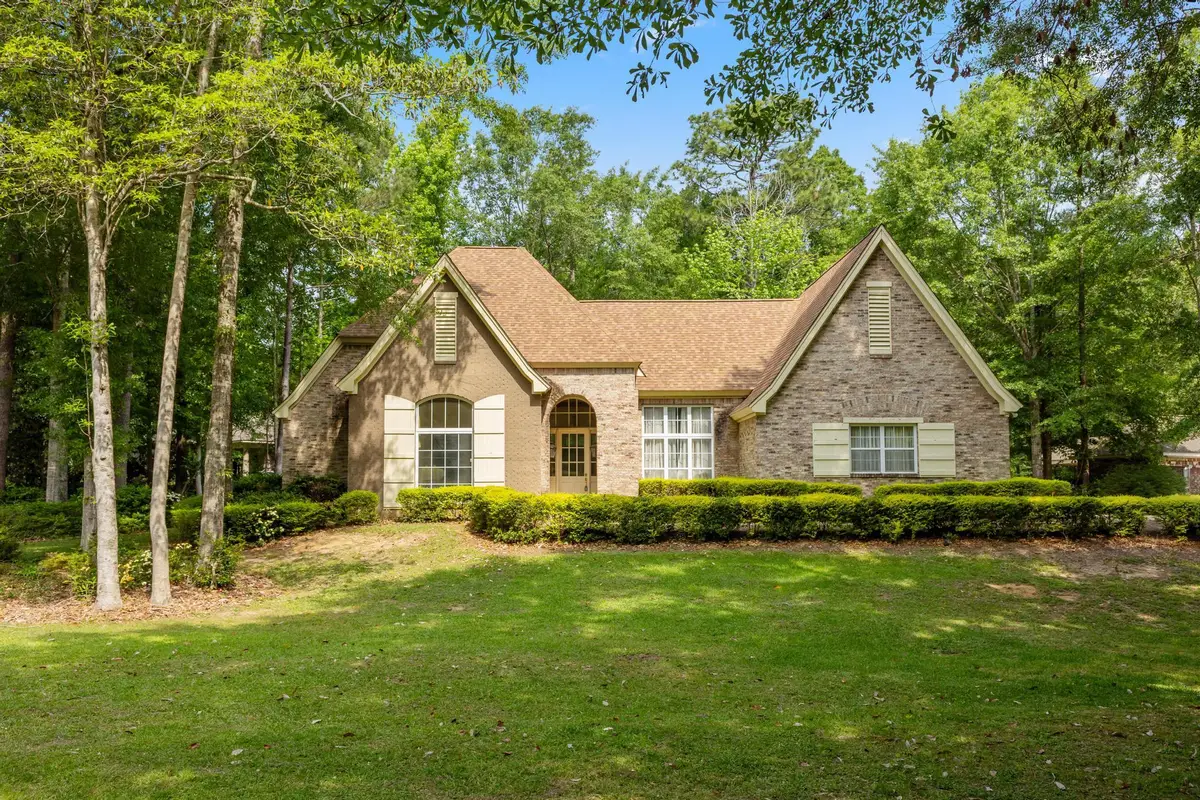 65 Monarch Blvd., Hattiesburg, MS 39402 - #1