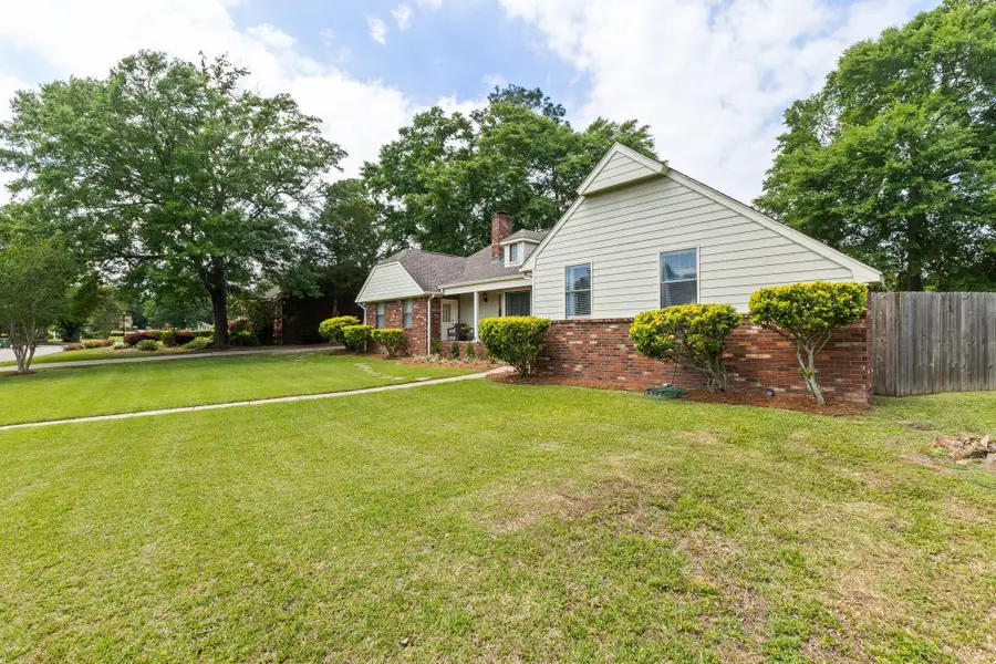 107 Chesterfield Rd., Hattiesburg, MS 39402 - #3