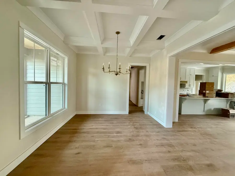 124 Brookhollow Blvd., Hattiesburg, MS 39402 - #2