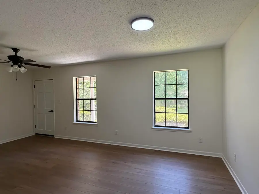 3824 Harvard Ave., Laurel, MS 39440 - #3
