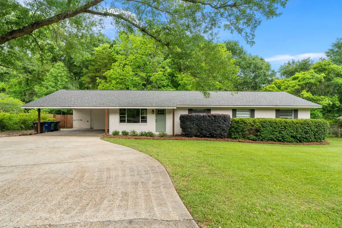 202 Pinehills Dr., Hattiesburg, MS 39402 - #1