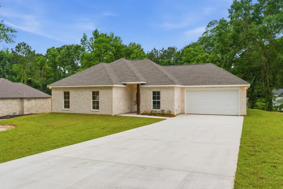 319 Lexington Cir., Hattiesburg, MS 39402 - #3