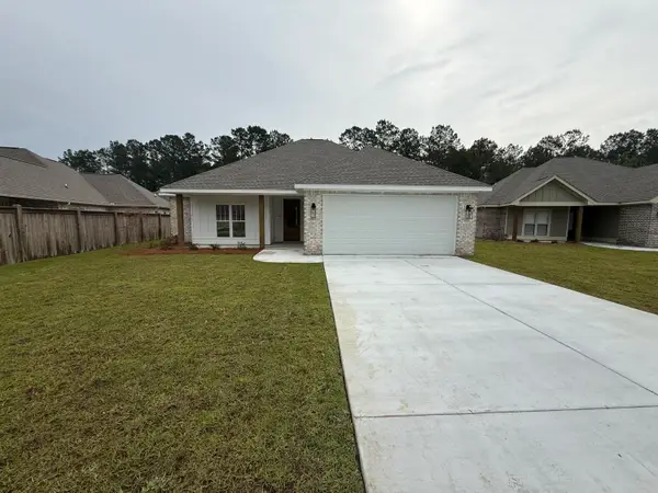 16 Augusta Ct E, Hattiesburg, MS 39402