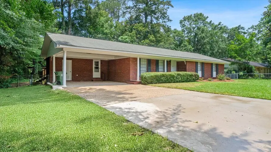 405 S 35th Ave., Hattiesburg, MS 39402 - #3