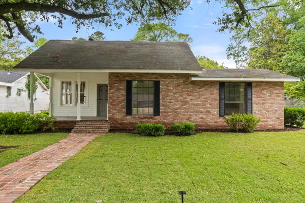 429 Mary St., Columbia, MS 39429