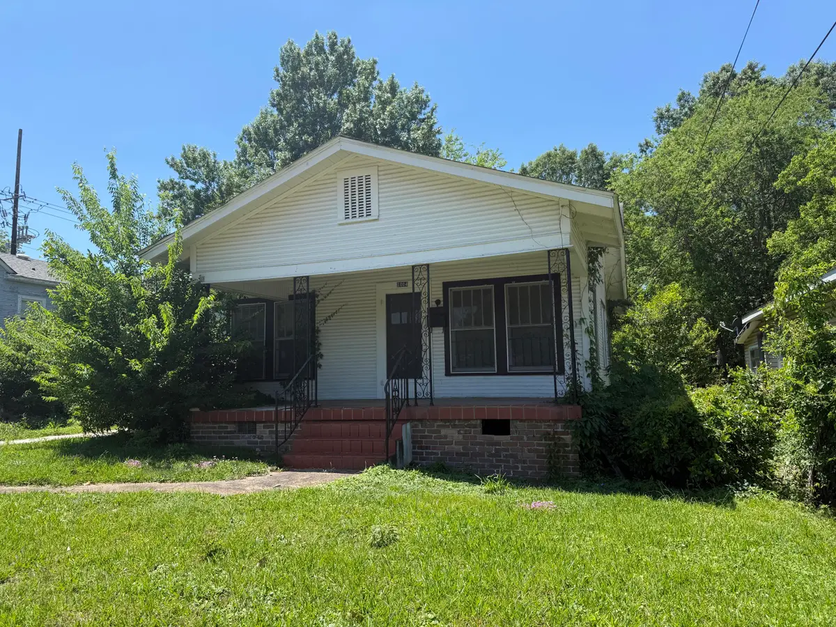 1004 N 8th Ave., Laurel, MS 39440 - #1
