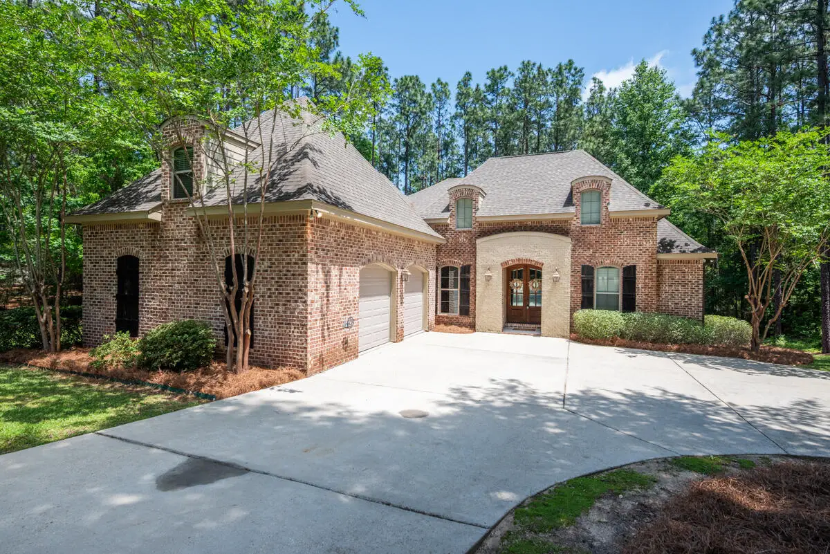 8 Clermont Point, Hattiesburg, MS 39402 - #1