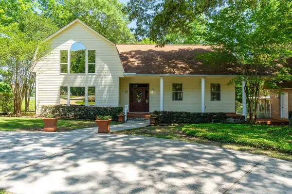 66 Serene Meadows Dr., Hattiesburg, MS 39402