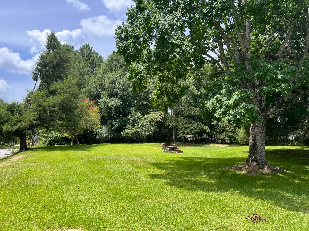 605 Elm St., Ellisville, MS 39437 - #1