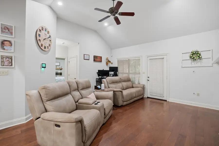 31 Hartley Dr., Hattiesburg, MS 39402 - #2
