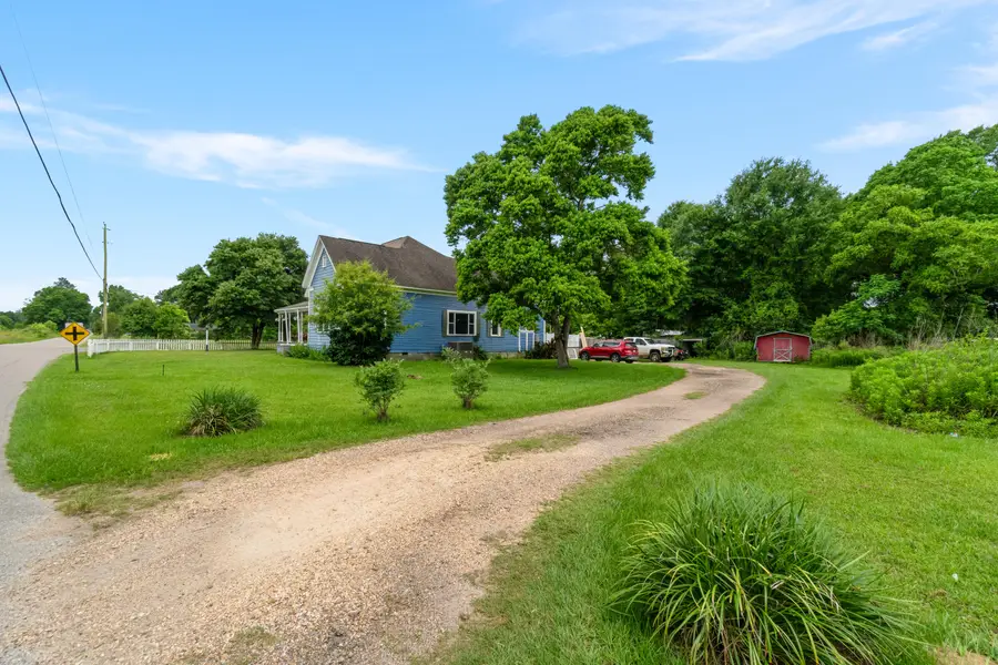 21 Moselle Oak Grove Rd., Moselle, MS 39459 - #2