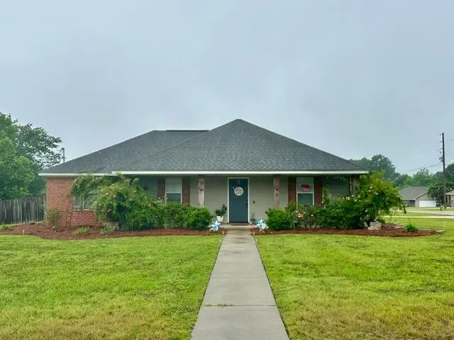3 Mercer Dr., Petal, MS 39465 - #2