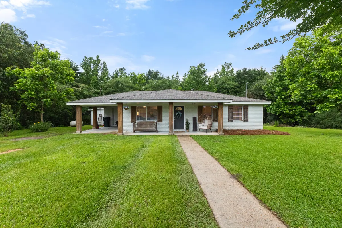 145 R Thompson, Lumberton, MS 39455 - #1